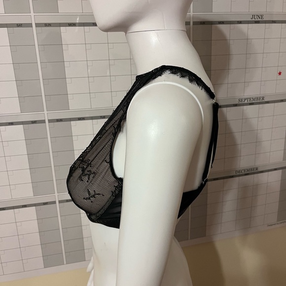 Victoria’s Secret high neck sheer lace bra 36C - Picture 6 of 7